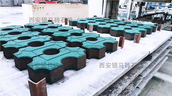 免燒磚全自動磚機(jī)：大型利廢企業(yè)規(guī)模化生產(chǎn)高品質(zhì)制品的選擇