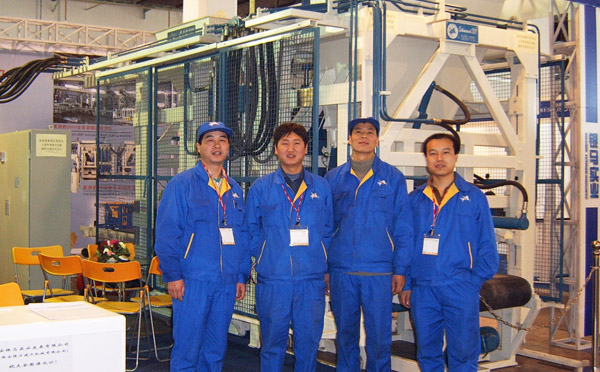 智能磚機(jī)廠家：把工作做到全面，把服務(wù)做到滿(mǎn)意