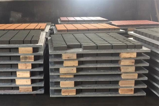 制磚機(jī)帶動經(jīng)濟(jì)發(fā)展