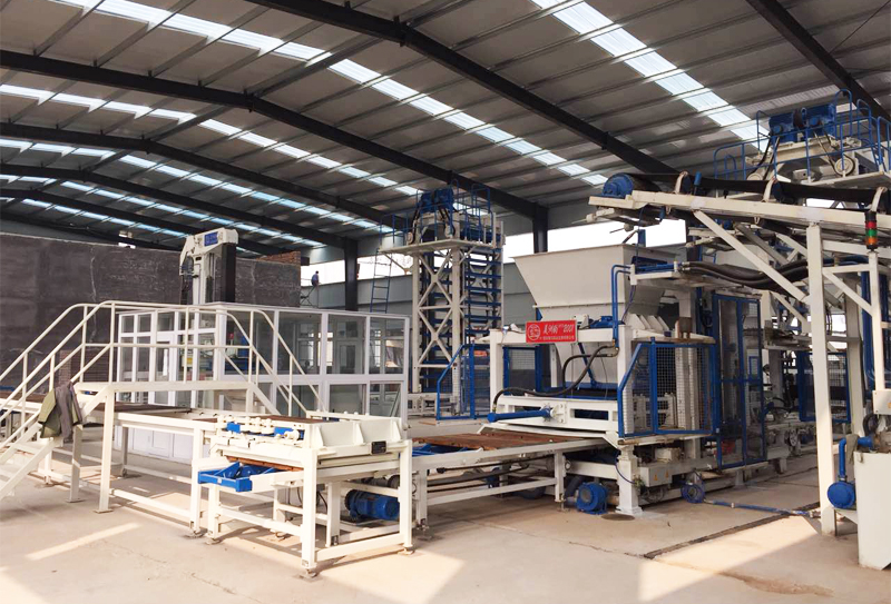 免燒磚設(shè)備生產(chǎn)線節(jié)能和環(huán)保優(yōu)勢突出