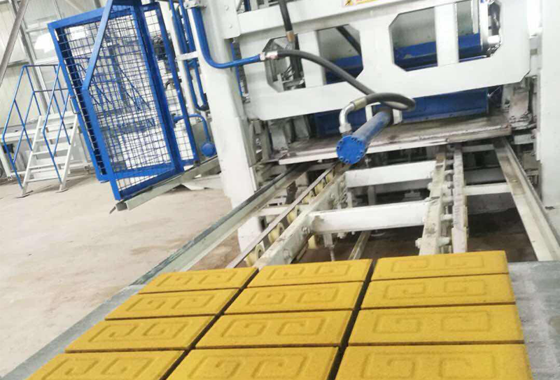 全自動(dòng)透水磚磚機(jī)教你設(shè)置設(shè)備的參數(shù)設(shè)計(jì)