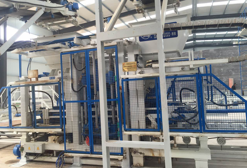 建筑垃圾制磚機(jī)成套設(shè)備