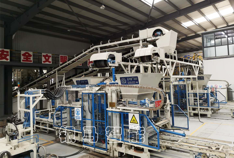 全自動透水磚生產(chǎn)設備密封失效維護及液壓傳動的應用特點！