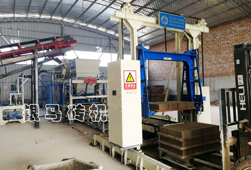 免燒磚機(jī)：水泥磚廠自動(dòng)化設(shè)備正常生產(chǎn)不可避免的五個(gè)要求！