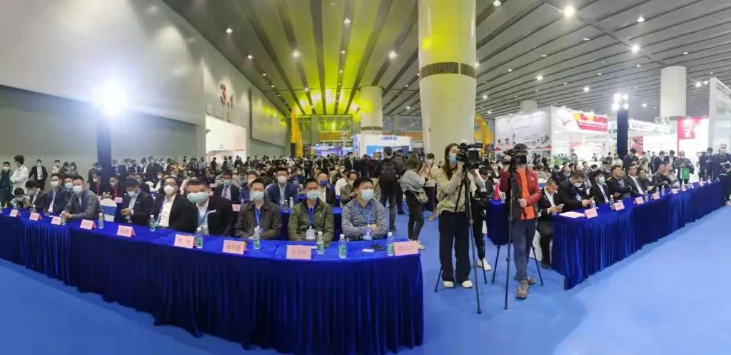 第七屆廣州國際砂石技術(shù)與設(shè)備展完美收官 西安銀馬在展會深受關(guān)注