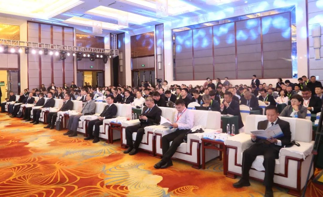 煤基固廢資源綜合利用研討會(huì)在內(nèi)蒙召開(kāi) 西安銀馬參會(huì)